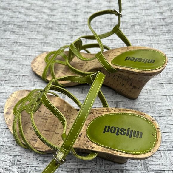 Unlisted Bet You Can lime colored ankle strap wedge sandals, comfortable, 9 med - Picture 4 of 8